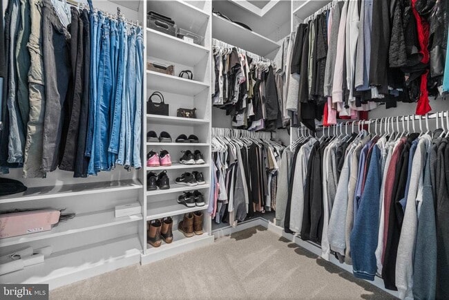 Building Photo - 1814 River Heritage Blvd