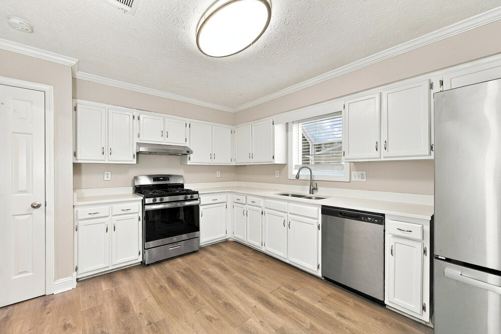 Building Photo - 235 Grayland Creek Dr