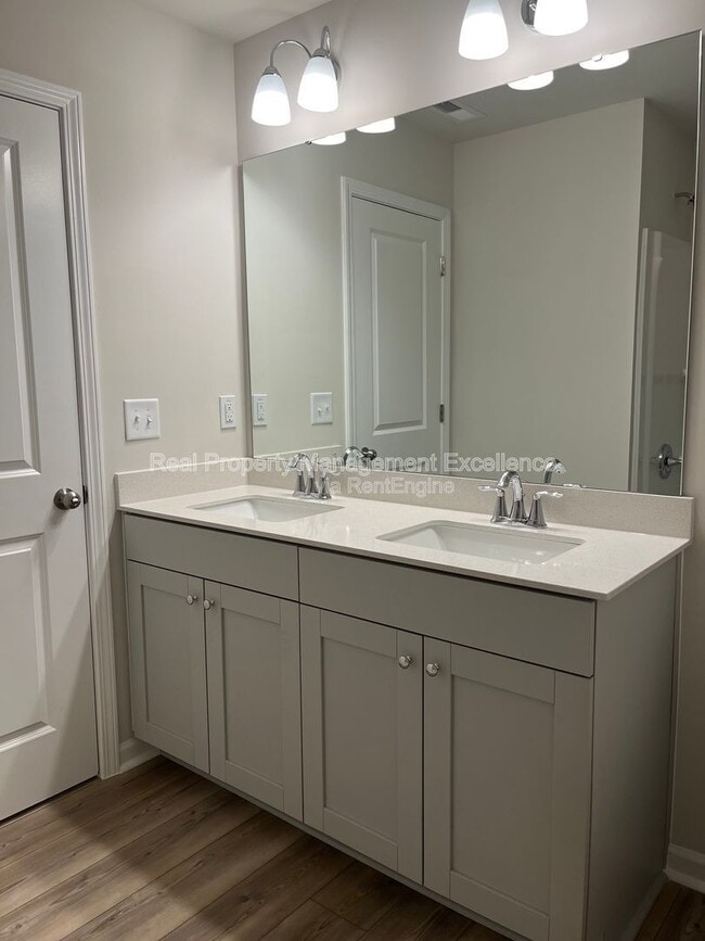 Building Photo - 139 Pinkie Ln