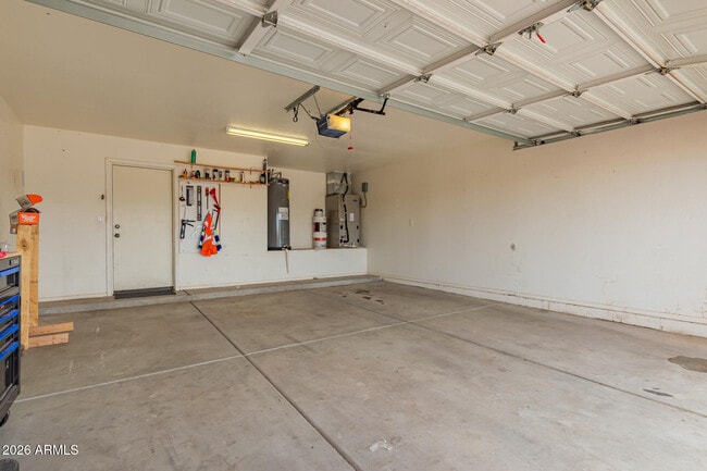 Building Photo - 12411 Benito Dr