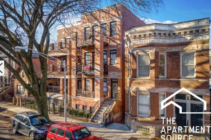 Building Photo - 2330 N Greenview Ave