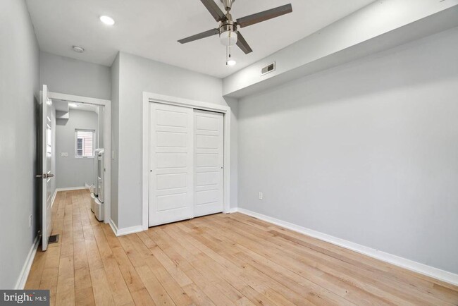 Building Photo - 2548 Arcadia St
