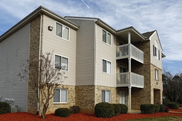 Building Photo - The Landings Apartment Homes