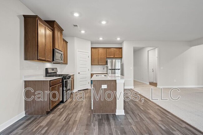 Building Photo - 628 Grays Creek Rd