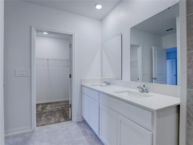 Building Photo - 602 Bell Prairie Cir