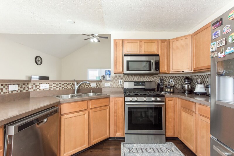 Building Photo - 9263 Polaris Green Dr