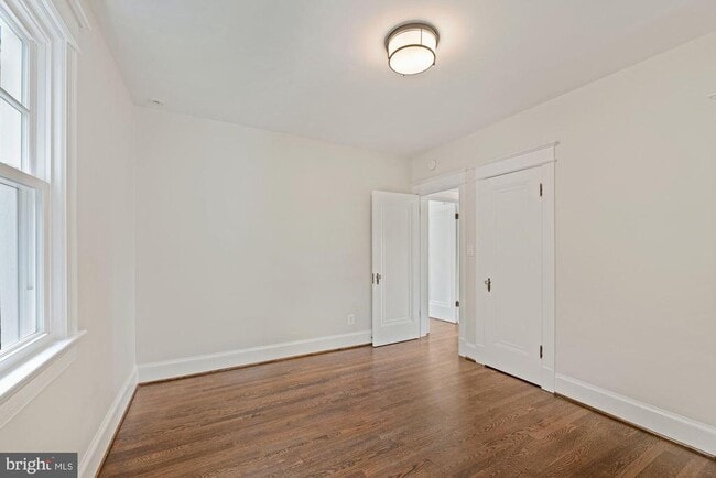 Building Photo - 5923 33rd St NW