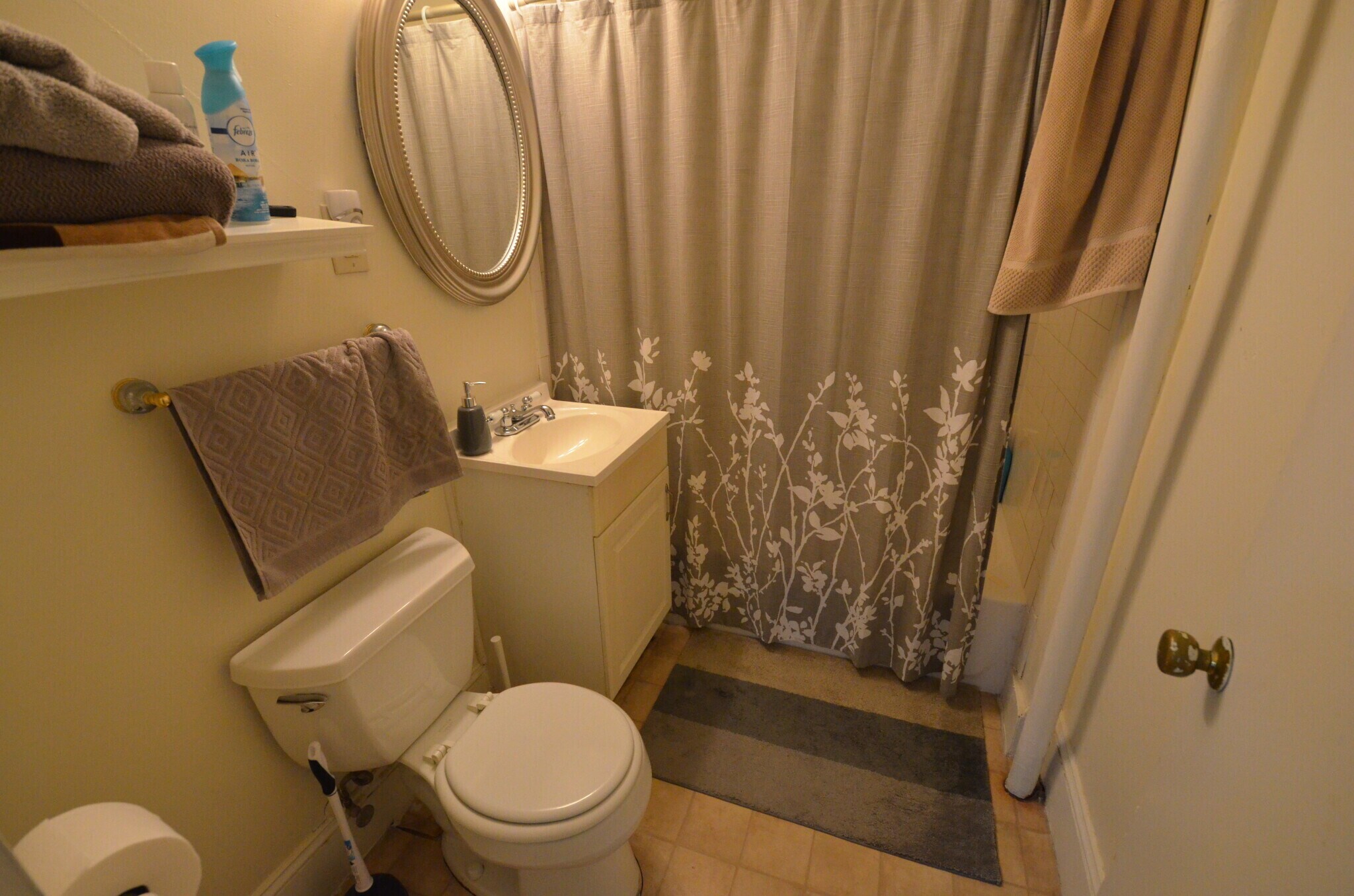 Building Photo - 589 Beacon St