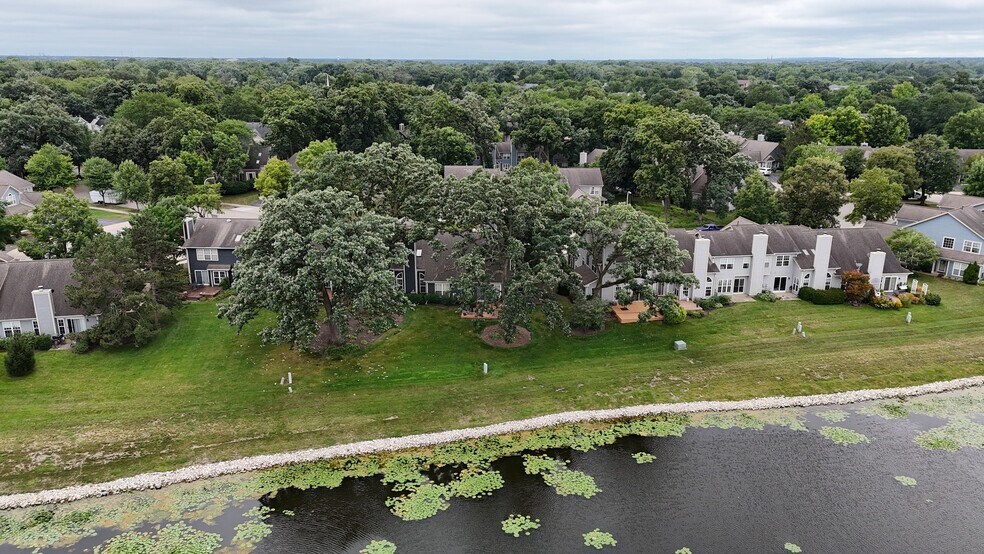 Building Photo - 1132 Coldspring Rd