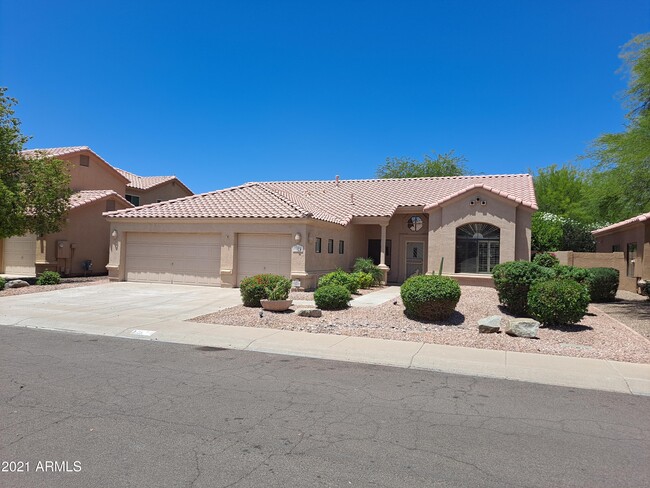 Primary Photo - 9074 E Caribbean Ln