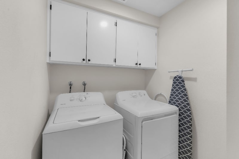 Building Photo - 143 Desert Falls Cir