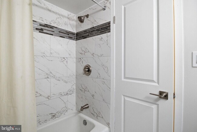 Building Photo - 3713 S George Mason Dr