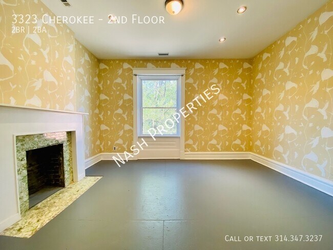 Building Photo - 3323 Cherokee-2nd Floor
