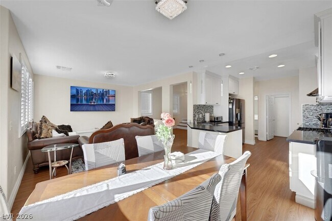 Building Photo - 4626 Camden Bridge St