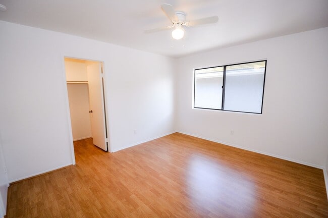 Building Photo - Coronado Cays 4 bd/2.5 ba home in Bahama Village