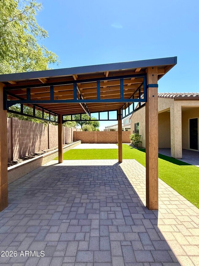 Building Photo - 3824 Fiestaflower Ln