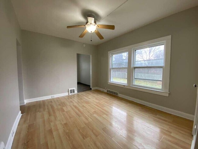 Building Photo - 7918 Force Ave