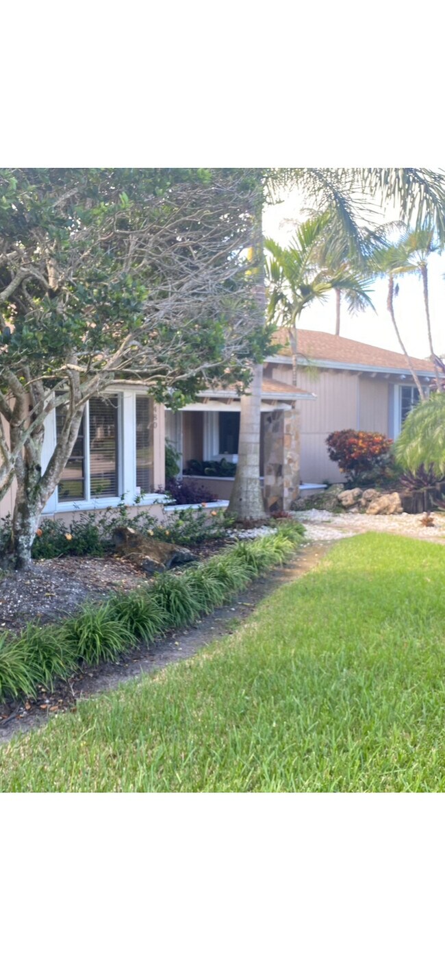 Building Photo - 9480 SW 134th St