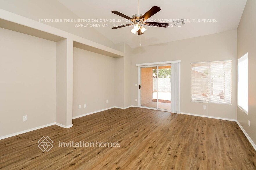 Building Photo - 15474 W Banff Ln