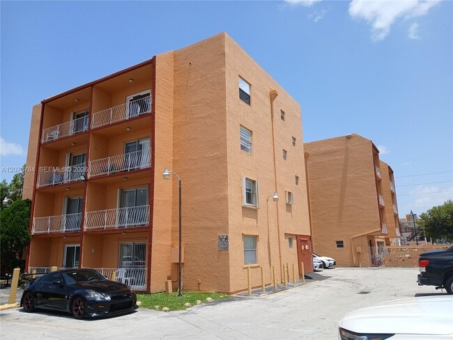 Building Photo - 6200 W Flagler St