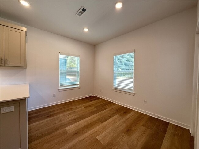 Building Photo - 832 Dockery Ln