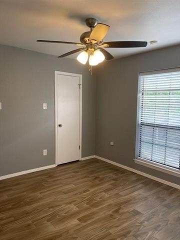 Building Photo - 609 Williamsburg Ct