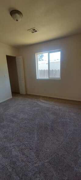 Building Photo - 1461 Gleason Ave