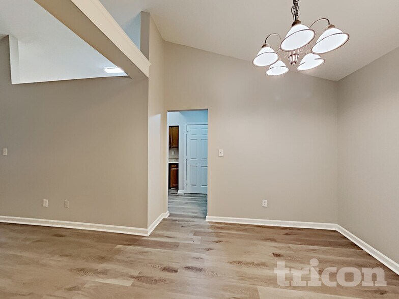 Building Photo - 7819 Bar Harbor Dr