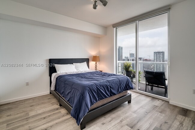 Building Photo - 50 Biscayne Blvd