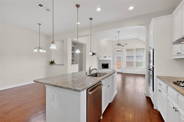 Building Photo - 1009 Mesa Crest Dr