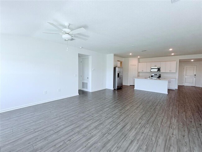 Building Photo - 4183 SW 82nd Ln