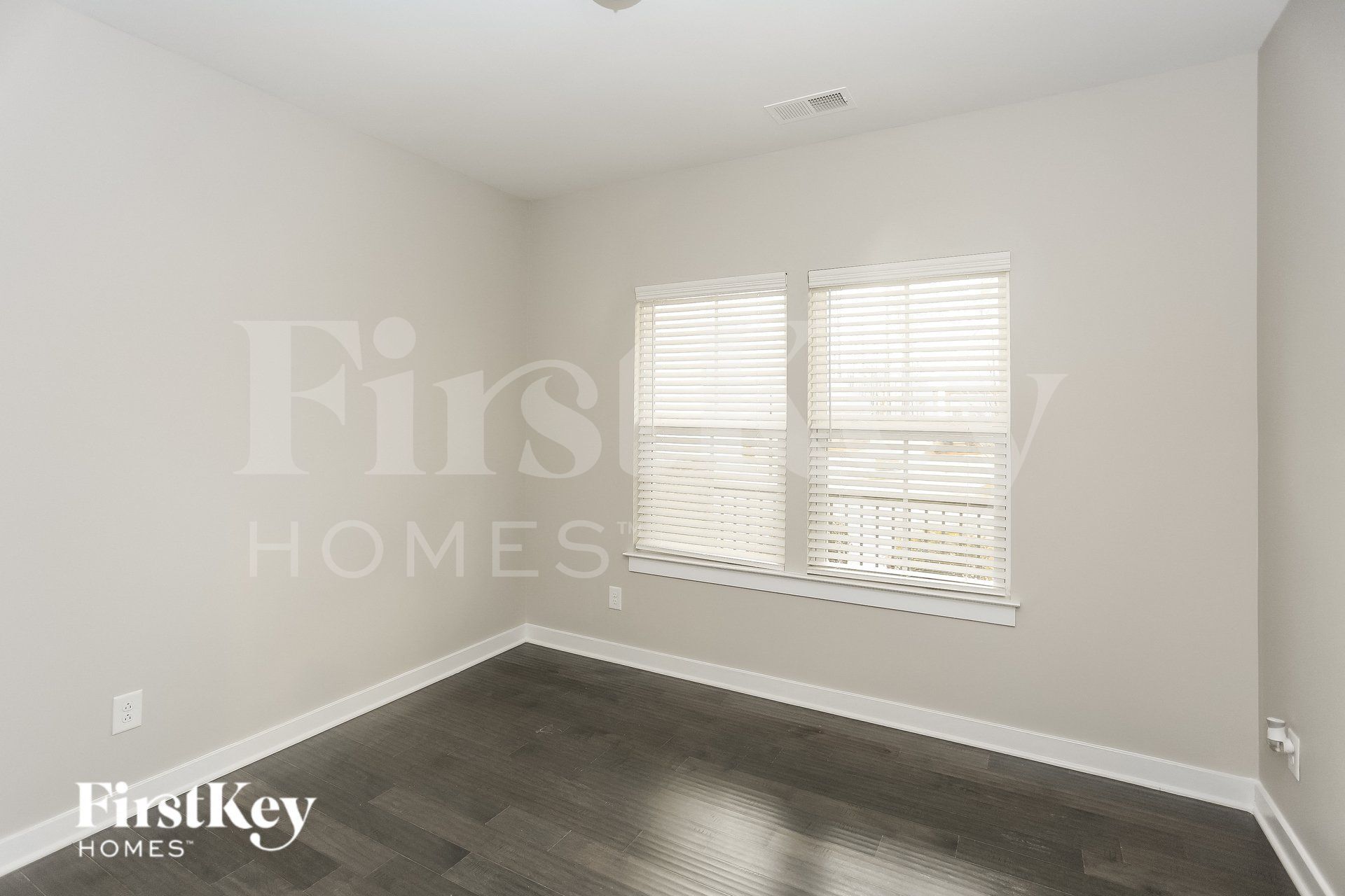 Building Photo - 6425 Brighton Park Dr