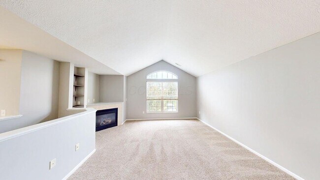 Building Photo - 5604 Vintage Pl