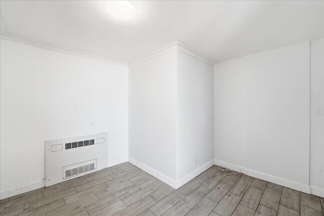 Building Photo - 6040 JFK Blvd E