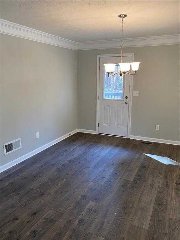 Building Photo - Fantastic 4bd/2ba home! Coming soon!