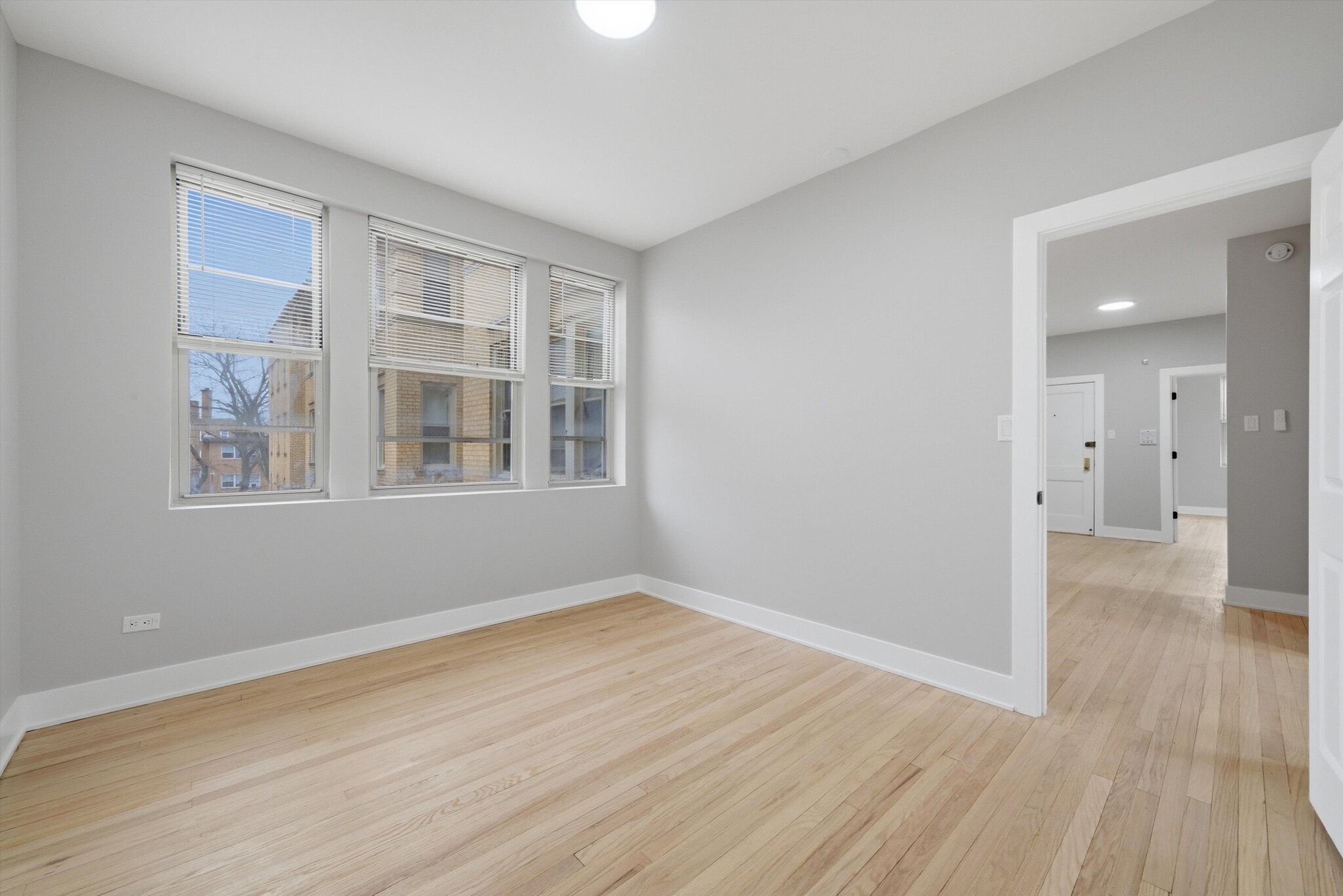 Building Photo - 7520 N Seeley Ave