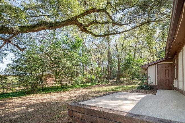 Building Photo - 3103 Pontiac Dr