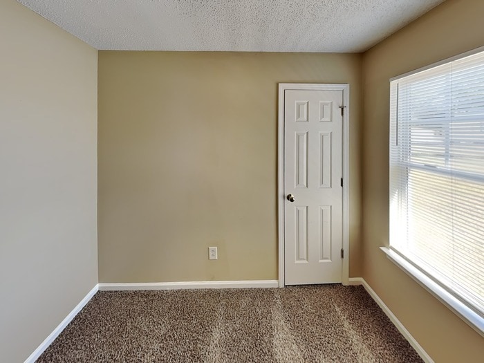 Building Photo - 1216 Bicycle Ct