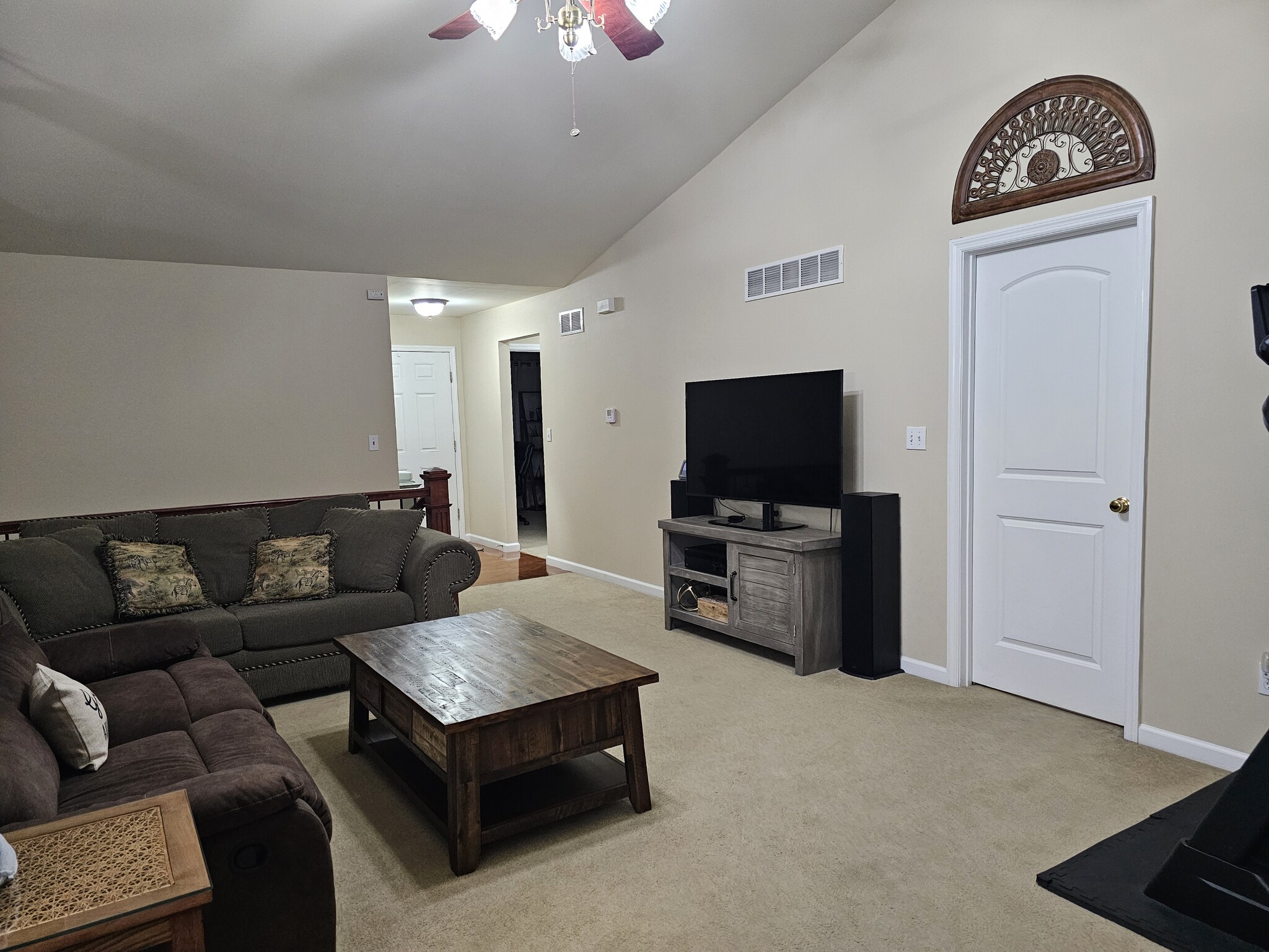 living room - main - 615 Grayhawk Cir