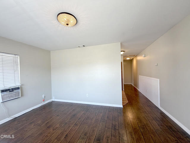 Building Photo - 156 S Pacific Ave