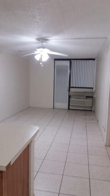 Building Photo - 2771 Riverside Dr