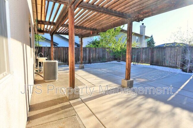 Building Photo - 7817 Westbourne Way