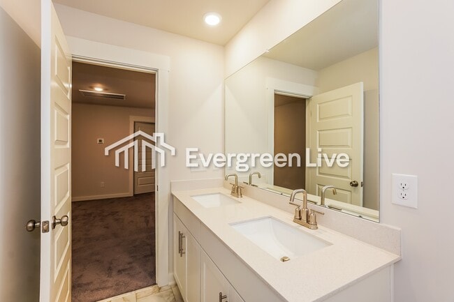 Building Photo - 862 Bur Oak Ct