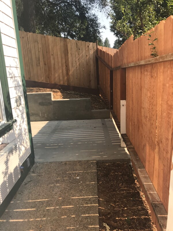 Building Photo - 990 Thompson Way