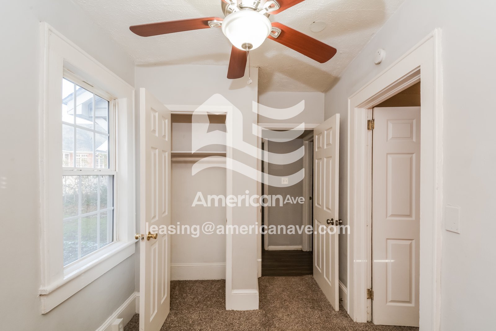 Building Photo - 908 Branson St