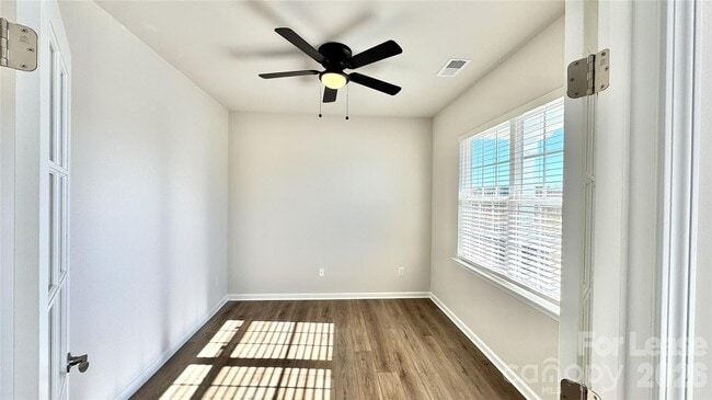 Building Photo - 1542 Swallow Tail Dr