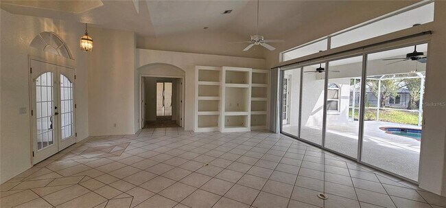 Building Photo - 1152 Deardon Dr