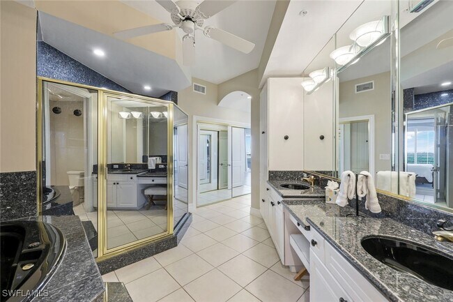 Building Photo - 4801 Island Pond Ct