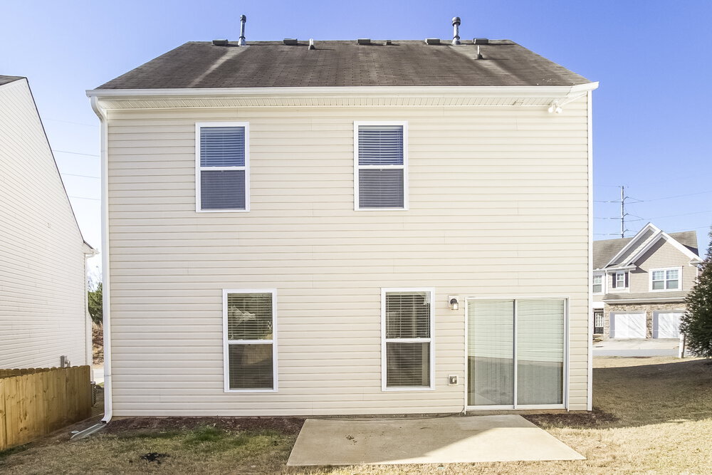 Building Photo - 815 Forsythia Way
