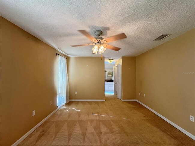 Building Photo - 1330 Sunset Ct